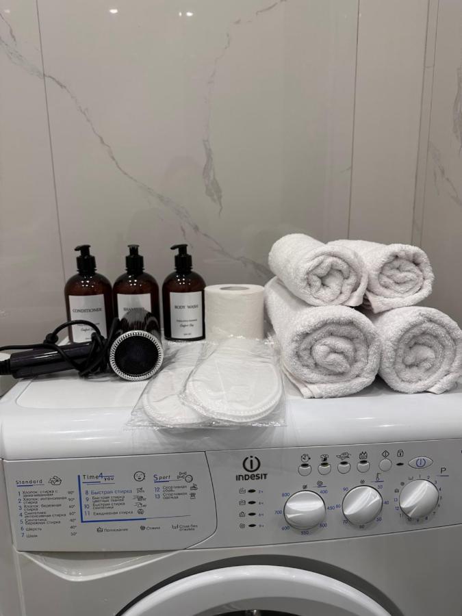 на левом берегу, ханшатыр, центр материнства и детства, нейрохирургия Apartment
